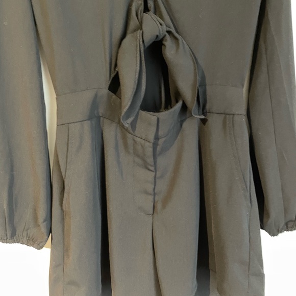 Gilbert black romper with front cut-out and tie - Picture 5 of 5